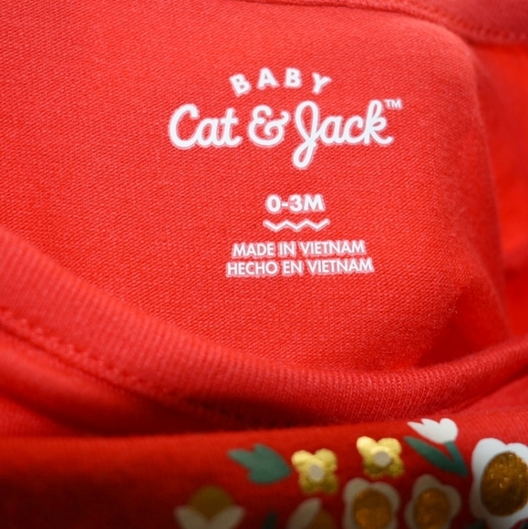 Baby Girls Cat & Jack Red Onesie (0-3M) - Picture 5 of 6